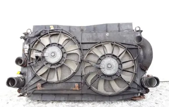 Toyota Auris 150 Radiator set 