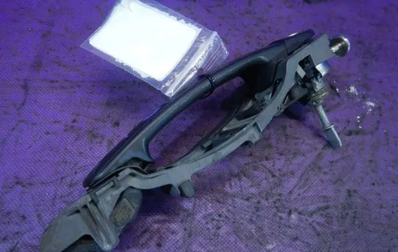 Volkswagen Fox Front door exterior handle 3B0837885