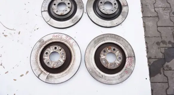 Audi A6 S6 C6 4F Front brake disc TARCZE