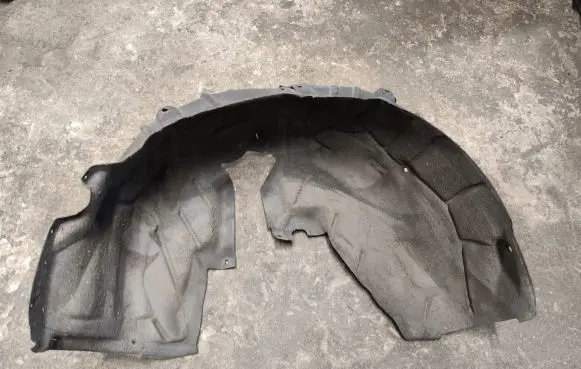 Audi A5 Rear arch fender liner splash guards 8W6810172A