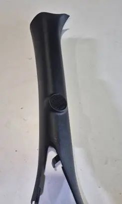 Ford Mustang VI (A) pillar trim