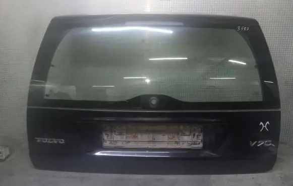 Volvo V70 Tailgate/trunk/boot lid 