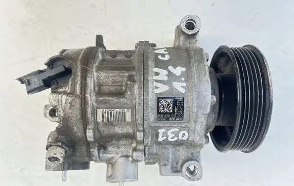 Volkswagen PASSAT B8 Air conditioning (A/C) compressor (pump) 5Q0820803F