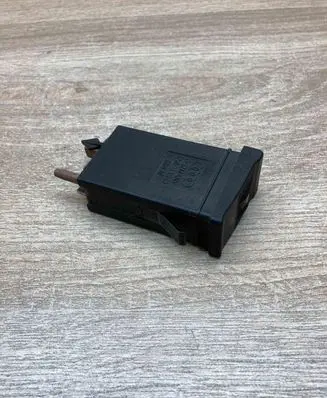 Audi 100 S4 C4 Windscreen/window heater switch 4A0963563 79999830