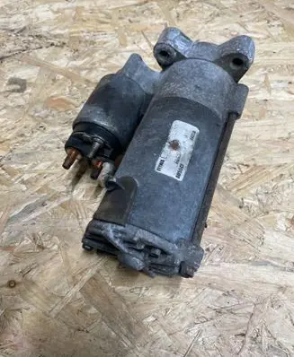 Volvo V50 Starter motor 005501