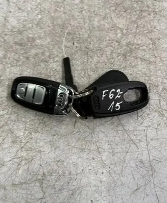 Audi A8 S8 D4 4H Ignition key/card 