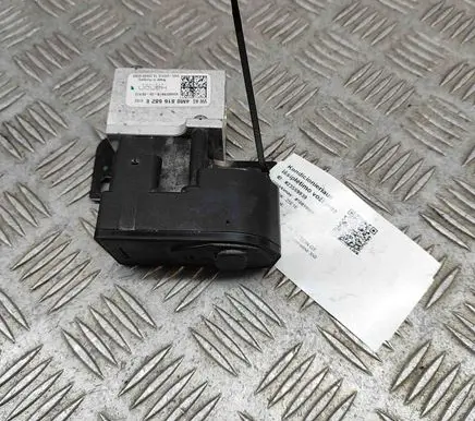 Audi E-tron GT Air conditioning (A/C) expansion valve 4M0816682E