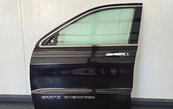 Jeep Grand Cherokee Front door 