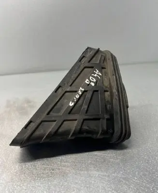 Audi A4 S4 B8 8K Air intake duct part 8K0129739