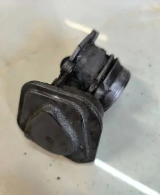 BMW X1 E84 Throttle valve 7804373
