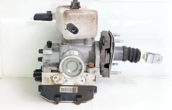 Hyundai Ioniq Master brake cylinder 58500G7400