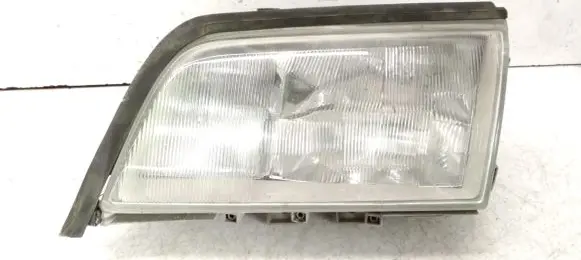 Mercedes-Benz C W202 Headlight/headlamp 1305321997 2028201028