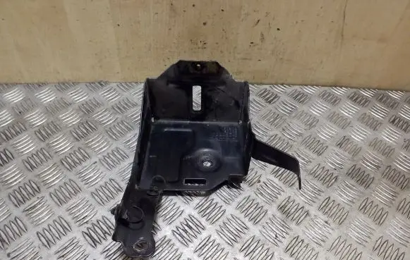 Volvo V40 Battery tray 31290752