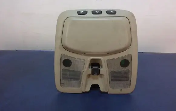 Volvo S60 Boot/trunk interior light 8685433
