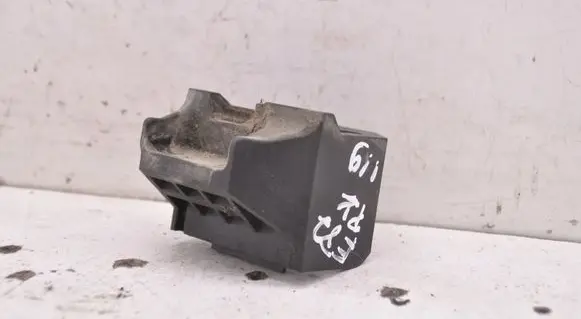 BMW 1 E81 E87 Radiator support slam panel bracket 7807185 1711780718502