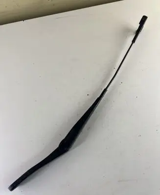 Opel Astra H Front wiper blade arm