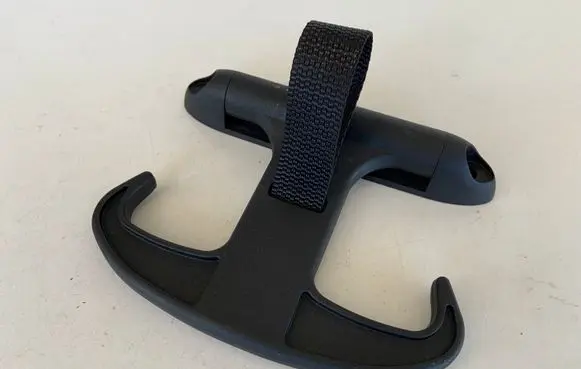 Audi A6 S6 C7 4G Tie down hook / loop 4G5867615