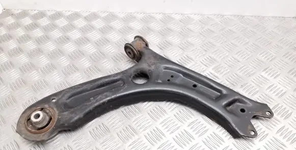Volkswagen Jetta VI Front lower control arm/wishbone 5C0407152B