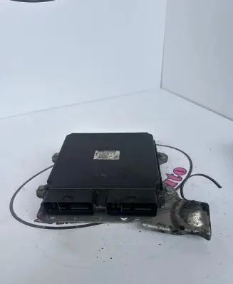 Mitsubishi Colt Engine control unit/module A1341501779 1860A551 E6T42483