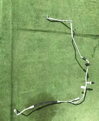Audi A1 Air conditioning (A/C) pipe/hose 2Q2816741K