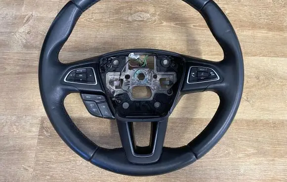 Ford Kuga II Steering wheel 19910812701061 GV413600DD