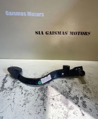 Opel Vectra C Clutch pedal 
