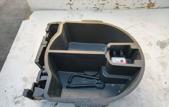 Renault Fluence Other trunk/boot trim element 