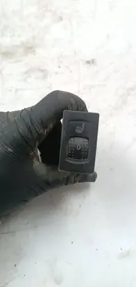 Volkswagen PASSAT B5.5 Seat heating switch 3b0963564 1K9963564C