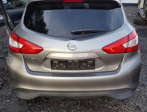 Nissan Pulsar Tailgate/trunk/boot lid