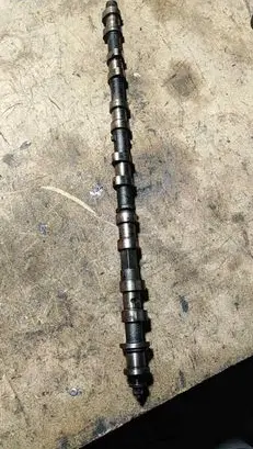 BMW 5 E39 Camshaft 2246745