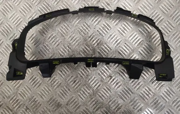 Volkswagen Touareg II Dashboard trim 7P2858349