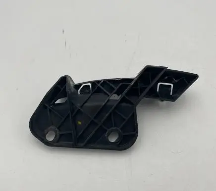 Alfa Romeo Giulietta Fog light bracket 46625757