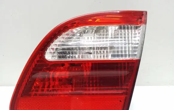Mercedes-Benz E W211 Tailgate rear/tail lights A2118201464