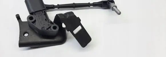 Headlight/headlamp level sensor