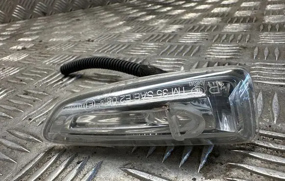 Opel Astra K Front fender indicator light 13273104 512838