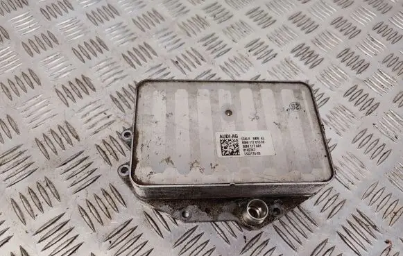 Engine oil radiator