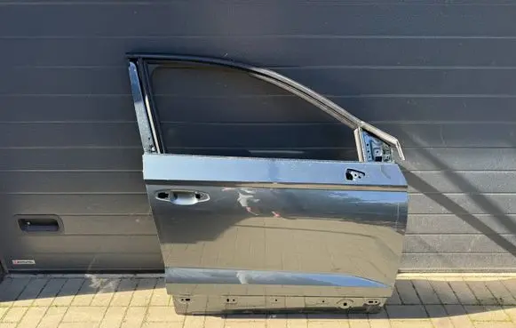 Seat Ateca Front door 575831312