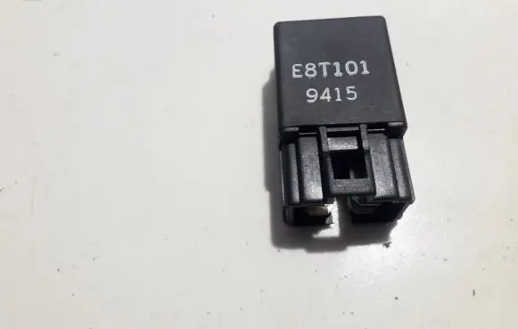 Mitsubishi Galant Other relay E8T101 E8T1019415