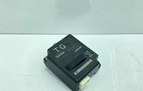 Toyota Prius Prime Other control units/modules 897B047250 10R059198 61G117000