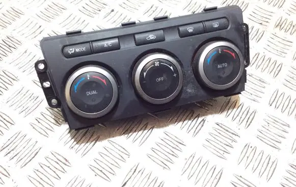 Mazda 6 Climate control unit 89104EB099 GAP361190A