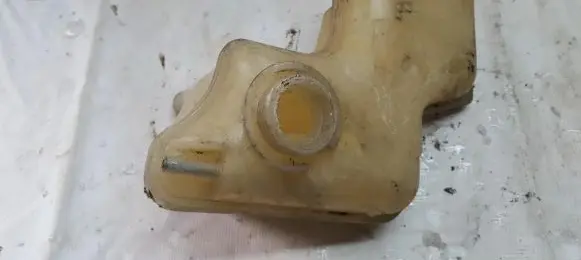 Intake resonator