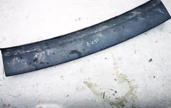 Volvo V50 Front bumper lip 30678067