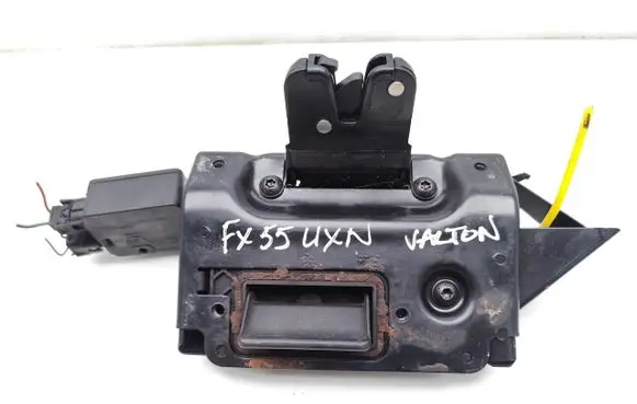 Chrysler Crossfire Tailgate/trunk/boot lock/catch/latch A1938200072 A1937500285