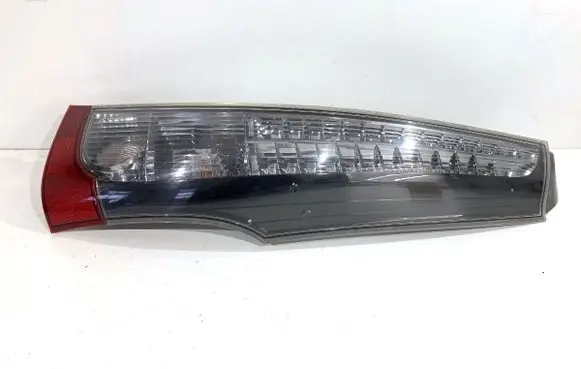 Mitsubishi Grandis Rear/tail lights 
