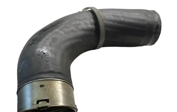 Volvo V40 Intercooler hose/pipe P11145