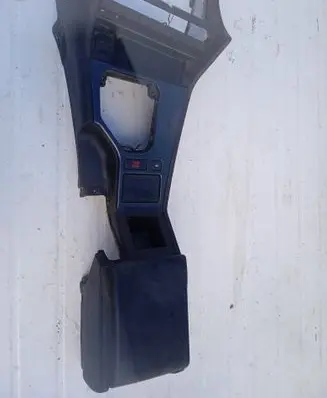 BMW 5 E39 Center console 8159687