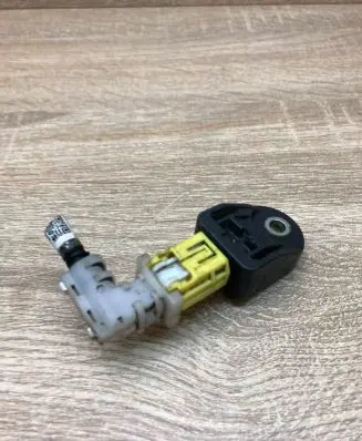 Toyota Prius+ (ZVW40) Airbag deployment crash/impact sensor 8917312170 WithPlug