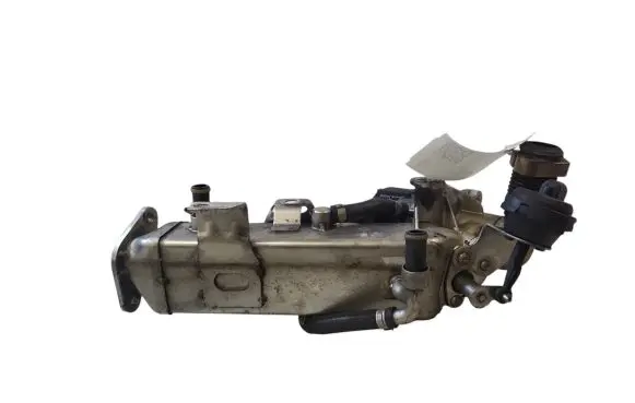 BMW 3 F30 F35 F31 EGR valve 781075107 7810871