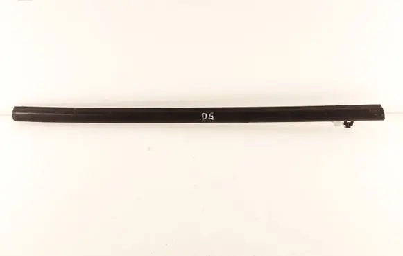 Honda Civic Rubber seal rear door window/glass 