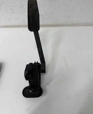 Volvo S60 Accelerator throttle pedal 6PV00853701 30666659